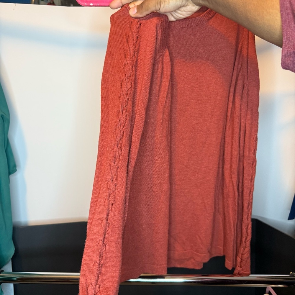 Pink Republic size XL Braided Long Sleeves with Shoulder Cut Out Rust Top - Picture 6 of 6